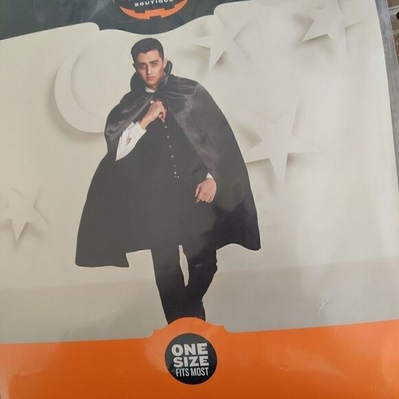 *NEW* VAMPIRE CAPE W\COLLAR & VELCRO CLOSURE - Picture 1 of 7